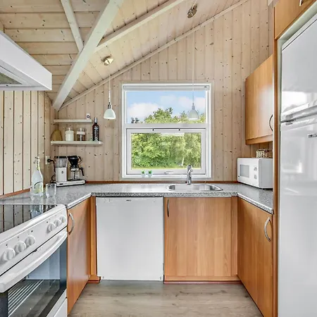 Pet Friendly Home In Hemmet With Kitchen * Falen